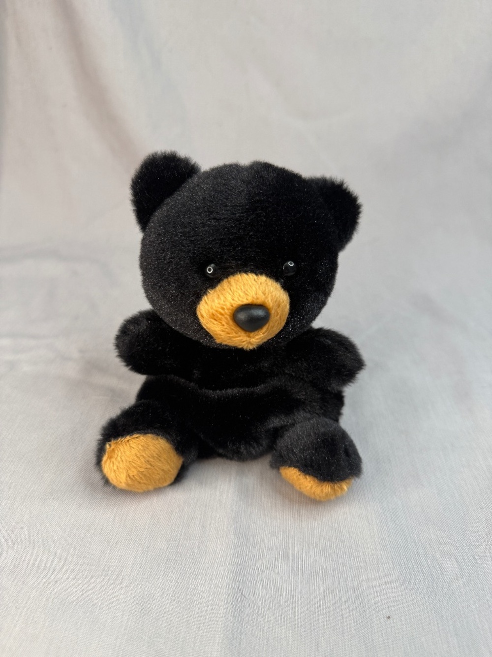 Aurora Palm Pal – Sleepy Bear
